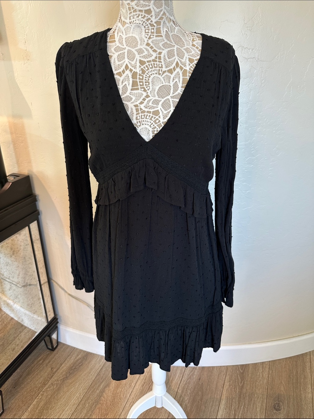 Beautiful black Paige dress size small